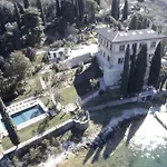 Caratti Hotel *