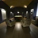 Caratti Hotel